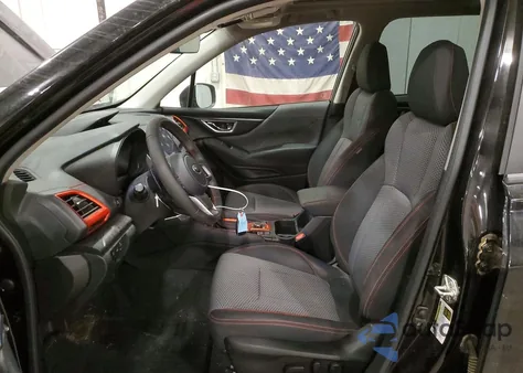 2021 Subaru Forester Sport из США, поврежденный, VIN JF2SKARC5MH433764